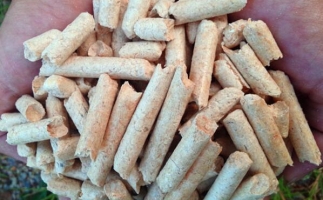 生物質(zhì)為什么要做成顆粒燃料后再燃燒？