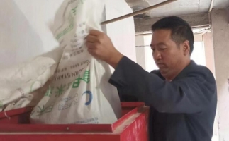 利川：木屑顆粒機生物質(zhì)顆?？痉?開啟綠色低碳致富門